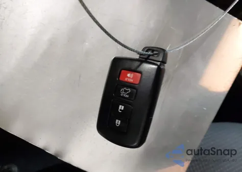 2018 Toyota Rav4 Hybrid Xle z USA, uszkodzony, nr VIN JTMRJREV3JD196636